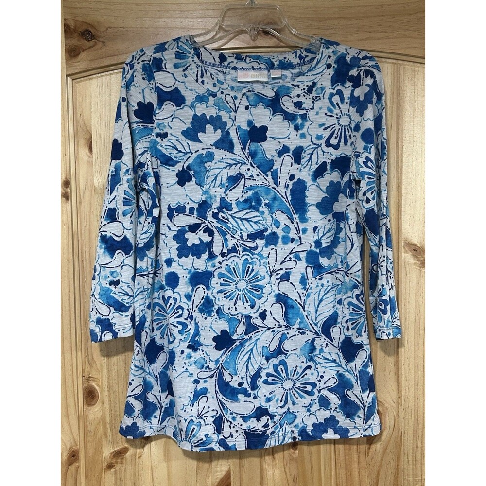 Belle By Kim Gravel Women’s 3/4 Sleeve Floral Top Blue White Round Neck XS